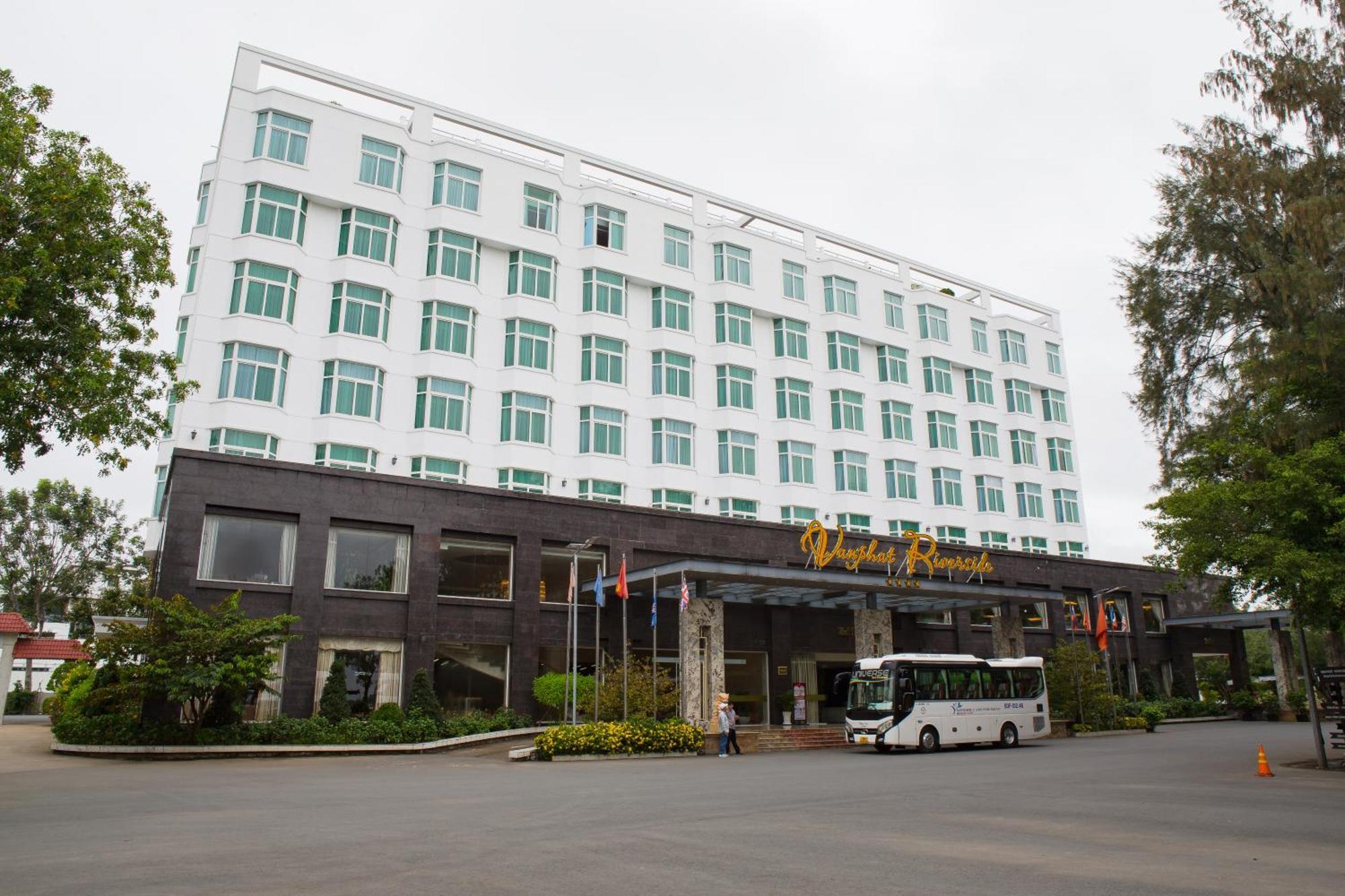 Van Phat Riverside Hotel Can Tho Exterior photo